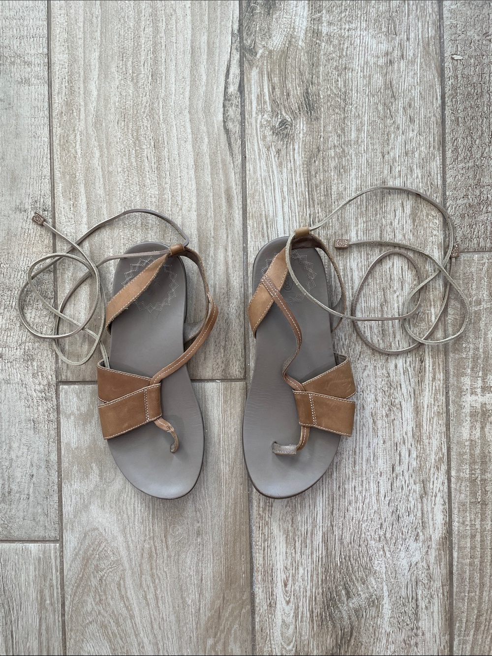 Chaco strappy dark tan sandals, size 8